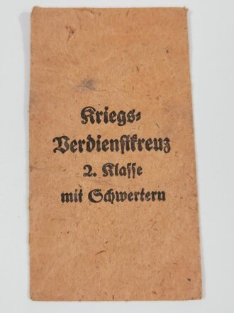 Verleihungstüte für das Kriegsverdienstkreuz 2. Klasse mit Schwertern. Hersteller E. Ferdinand Wiedmann, Frankfurt a. Main