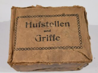 Karton " 100 Stück Hufstollen " Reichsheer 1943