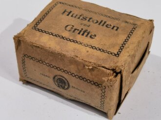Karton " 100 Stück Hufstollen " Reichsheer...