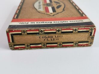 Holzschachtel für Zigarren "Schwarz - weiß - rot"