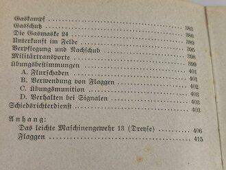 "Der Kavallerist", von Benarth, von Blücher, 3.Aufl., Berlin, 1934, 414 Seiten, unter DIN A5, Einband beschädigt, stark gebraucht