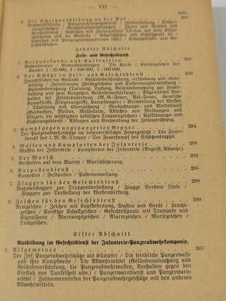 "Der Dientsunterricht im Heere",Ausgabe für den Schützen der Panzerabwehrkompanie, Berlin 1938/39, 358 Seiten, Einband fleckig