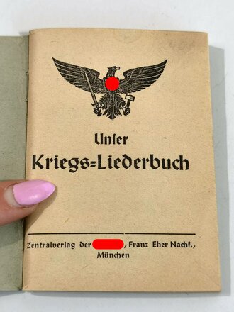 "Unser Kriegs-Liederbuch von der Reichsjugendführung" 96 Seiten ca. DIN A6