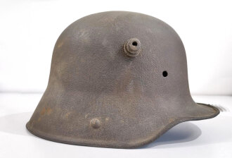 1.Weltkrieg, Stahlhelmglocke , ungereinigtes Stück
