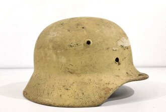 Stahlhelmglocke Wehrmacht Modell 1935, ET62, vom norwegischen Zivilschutz weiterverwendet und entsprechend lackiert