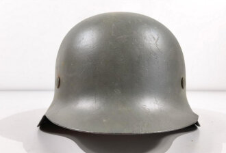 Heer, Stahlhelm Modell 1942. Komplett überarbeitetes Stück, nur die Glocke original