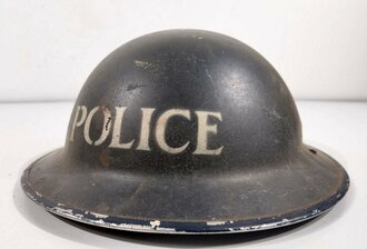 Grossbritannien " Police" Stahlhelm datiert...