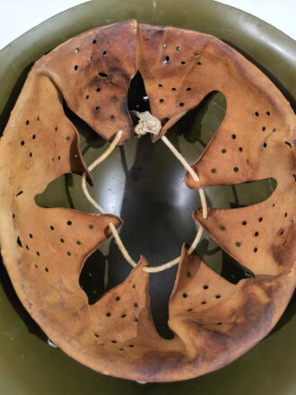 Italien, Stahlhelm nach 2.Weltkrieg, Größe 55