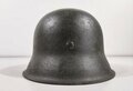 Heer, Stahlhelm M42. Zusammengehöriges Stück, das Innenfutter wackelt etwas. Originallack, entnazifiziert