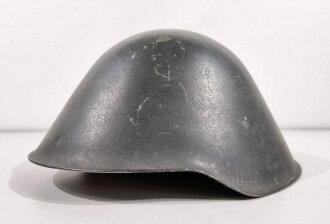 NVA Stahlhelm  mit Innenfutter neuer Art. Originallack, "Oberleutnant Altwein "