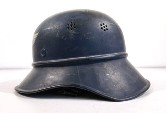 Luftschutz Stahlhelm in gutem Zustand,...