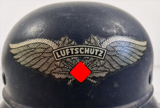 Luftschutz Stahlhelm in gutem Zustand, zusammengehöriges Stück, Originallack