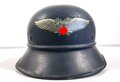 Luftschutz Stahlhelm in gutem Zustand, zusammengehöriges Stück, Originallack