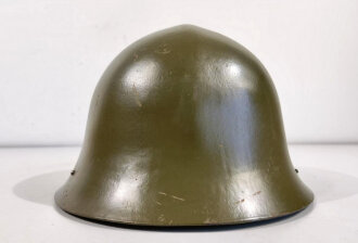 Bulgarien Stahlhelm M36C , Originallack, so bis in die 80iger Jahre getragen