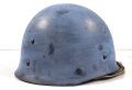 Frankreich, Stahlhelm Modell 1951 in sehr gutem Zustand. der Innenhelm datiert 1955, Variante in blau