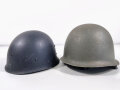 Frankreich, Stahlhelm Modell 1951 in sehr gutem Zustand. der Innenhelm datiert 1959, Variante in blau