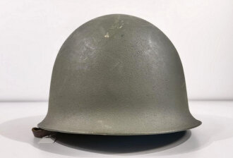 Frankreich, Stahlhelm Modell 1951 in gutem Zustand. der Innenhelm datiert 1965, Variante in blau