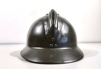 Peru, Stahlhelm M34, Zusammengestellter Helm mit neuteilen ergänzt uznd neu lackiert