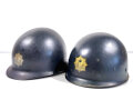 Niederlande , Stahlhelm mit Innenhelm Polizei . Originallack