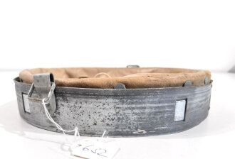 Stahlhelm Innenfutter Wehrmacht Modell 1940, datiert 1943 für Glockengrösse 64. gebraucht