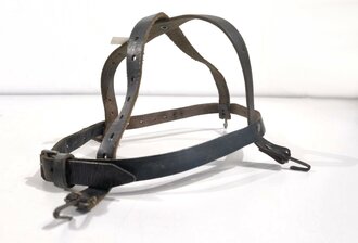 Stahlhelm Tragehilfe Wehrmacht , wohl selbstgebautes Stück