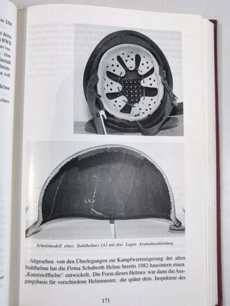 "Vom Stahlhelm zum Gefechtshelm" von Ludwig Baer, Band 1 -3, jeweils DIN A5,  gebraucht