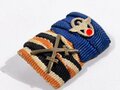 2er Bandspange. Kriegsverdienstkreuz 2. Klasse mit Schwerter / Dienstauszeichnung Polizei für 8 Jahre mit Auflage. Sehr schöner Zustand.