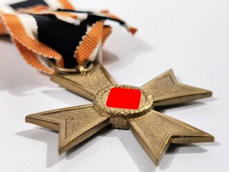 Kriegsverdienstkreuz 2. Klasse ohne Schwerter in Buntmetall / Mit seltenen Orangen Band