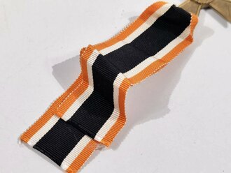 Kriegsverdienstkreuz 2. Klasse ohne Schwerter in Buntmetall / Mit seltenen Orangen Band