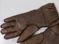 Paar Handschuhe für Fallschirmjäger der Luftwaffet. Kurze , gefütterte Ausführung in sehr gutem Zustand