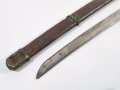 Japan 2.Weltkrieg , Katana für Offiziere . Saubere Klinge, der Lack der Scheide fehlt grösstenteils, der Arretierhaken für die Scheide fehlt