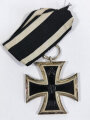 Eisernes Kreuz 2.Klasse 1914, unleserlich markiert, mit Bandabschnitt