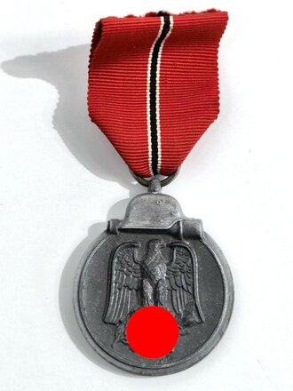 Medaille " Winterschlacht im Osten" mit...