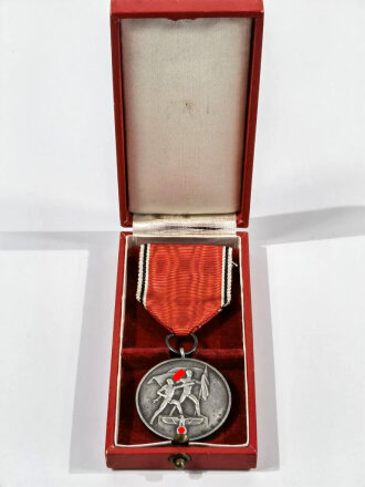 Anschlussmedaille 13. März 1938 Österreich am Band , im zugehörigen Etui