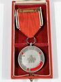 Anschlussmedaille 13. März 1938 Österreich am Band , im zugehörigen Etui