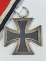 Eisernes Kreuz 2. Klasse 1939 mit Hersteller 132 im Bandring für " Franz Reischhauer, Oberstein " selten / Hakenkreuz mit voller Schwärzung