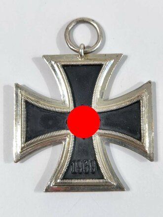 Eisernes Kreuz 2. Klasse 1939 mit Hersteller 106 im Bandring für " B. Schneider, Wien " selten / Hakenkreuz mit voller Schwärzung
