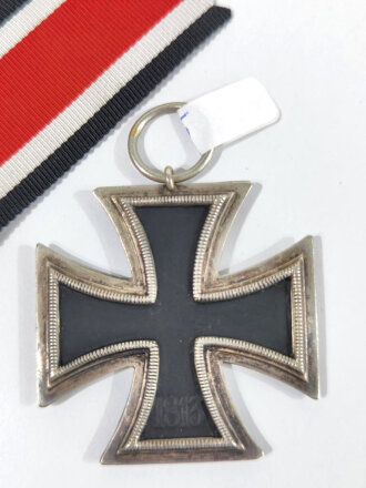 Eisernes Kreuz 2. Klasse 1939 mit Hersteller 75 im Bandring für " zur Zeit noch unbekannt " Sehr selten / Hakenkreuz mit voller Schwärzung