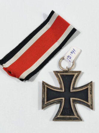 Eisernes Kreuz 2. Klasse 1939 mit Hersteller 138 im Bandring für " Julius Maurer, Oberstein " sehr selten / Hakenkreuz mit voller Schwärzung