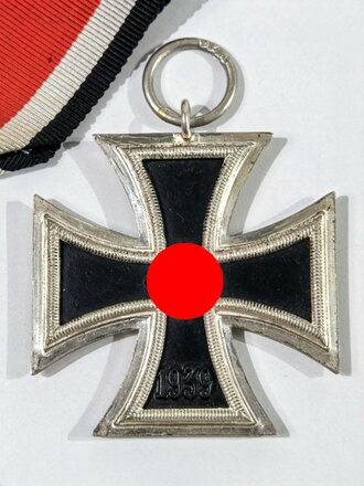 Eisernes Kreuz 2. Klasse 1939 mit Hersteller 120 im...