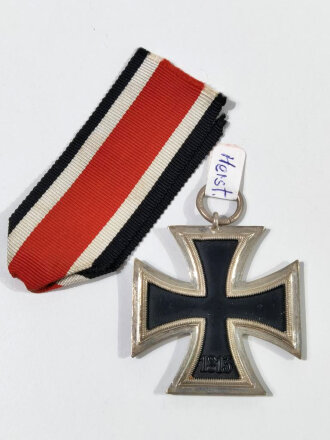 Eisernes Kreuz 2. Klasse 1939 mit Hersteller 106 im Bandring für " Brüder Schneider A.G., Wien (BSW) " seltene Variante / Hakenkreuz mit voller Schwärzung