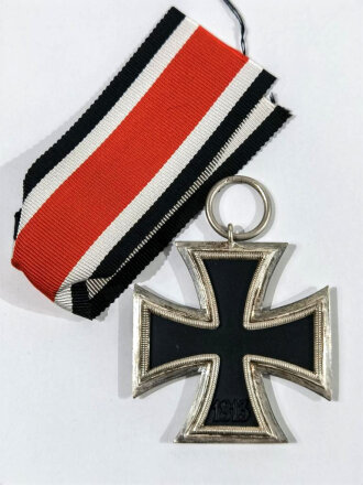 Eisernes Kreuz 2. Klasse 1939 mit Hersteller 23 im Bandring für " die Arbeitsgemeinschaft für Heeresbedarf in der Graveur & Ziselierinnung, Berlin " / Hakenkreuz mit voller Schwärzung