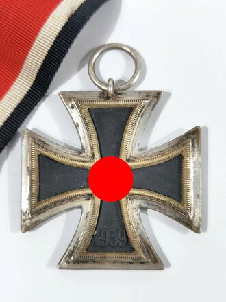 Eisernes Kreuz 2. Klasse 1939 ohne Hersteller / Hakenkreuz mit voller Schwärzung