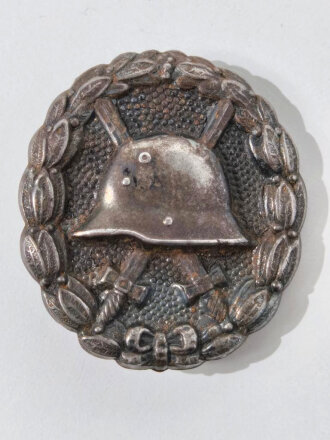 Verwundetenabzeichen Schwarz 1. Weltkrieg, getragenes Stück