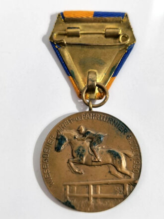 Tragbare Medaille "Wiesbadener Reit- u. Fahrturnier 6.Juli 1930" "Zur Rheinland Räumung 1930" Durchmesser 40mm