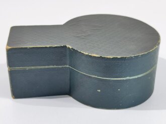 Württemberg, Paar Epauletten für einen Militärbeamten, ein kleiner Mottenschaden, sonst sehr gut erhalten. Im zugehörigen Karton