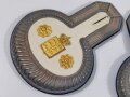 Württemberg, Paar Epauletten für einen Militärbeamten, ein kleiner Mottenschaden, sonst sehr gut erhalten. Im zugehörigen Karton