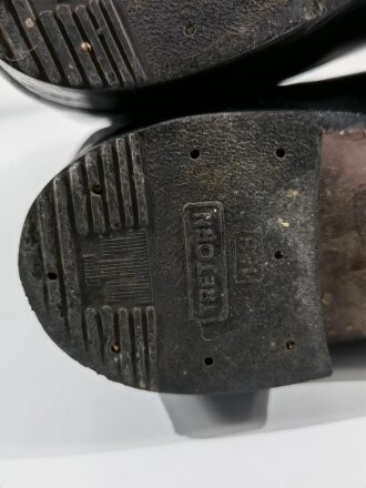 Paar Stiefel für Offiziere der Wehrmacht, getragenes Paar, Sohlenlänge 28cm
