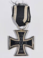 Eisernes Kreuz 2. Klasse 1914 mit Hersteller LV im Bandring