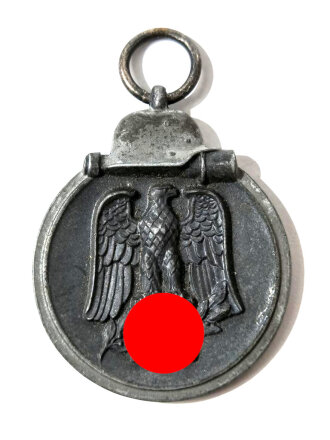 Medaille " Winterschlacht im Osten " mit Hersteller 10 im Bandring für Förster &  Barth, Pforzheim
